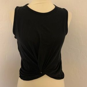 Lululemon top